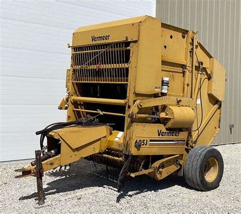 Vermeer J Round Baler Schneider Auctioneers Llc