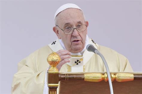 Papa Francesco Contro Il Porno Un Vizio Che Hanno Anche Sacerdoti E