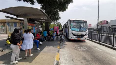 Segundo D A De Paro De Buses En Guayaquil Diario La Prensa Riobamba