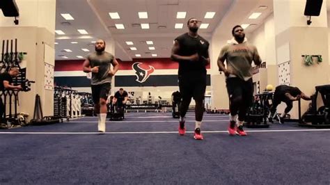 How the Houston Texans Rookies Are Adjusting to the NFL - Yahoo Sports