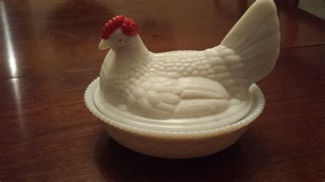 Milk Glass Chicken Dish Instappraisal