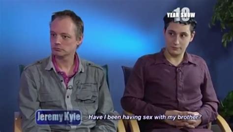 Pasangan Gay Ini Hangat Bercinta Sampai Akhirnya Mereka Tahu Tentang