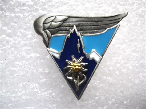 Insigne Parachutiste Legion Etrangere Rep Section Etat Excellent