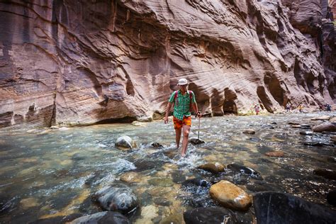 Rutas de senderismo en Granada perfectas para refrescarse Alquería