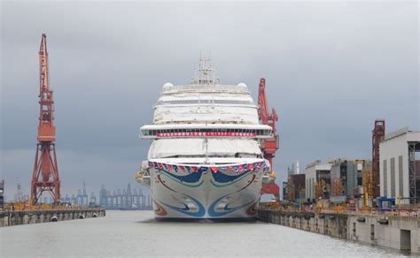 Photos Le Premier Navire Chinois De Croisi Re Quai Shanghai