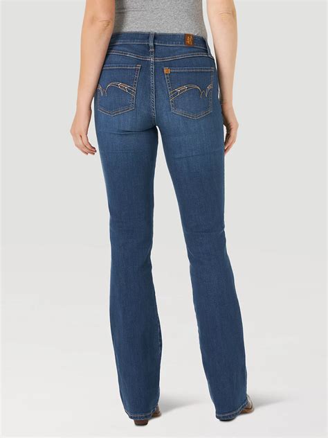 Aura From The Women At Wrangler® Instantly Slimming™ Jean Women