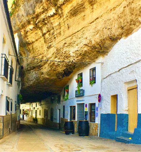 Setenil De Las Bodegas C Diz Lugares De Espa A C Diz Andaluc A