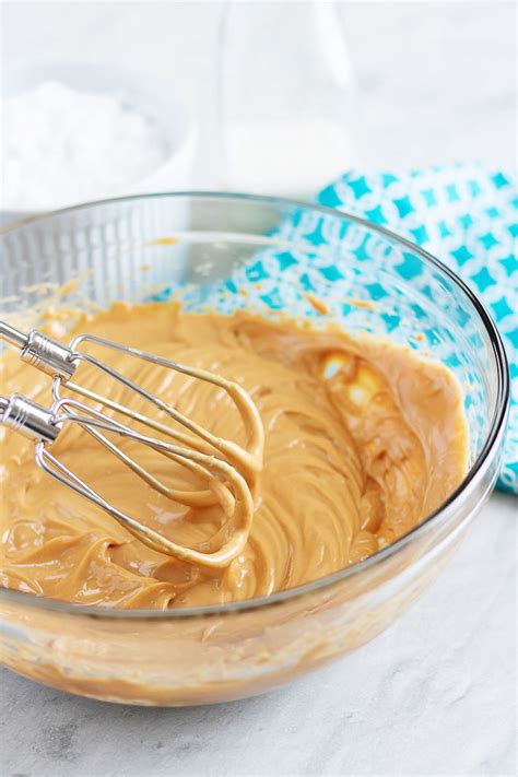 Chocolate Cake With Peanut Butter Frosting Bunny S Warm Oven