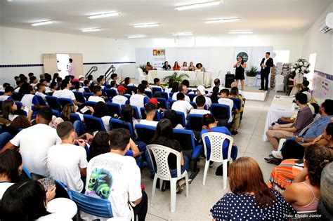 Frente Parlamentar em Defesa da Criança debate o bullying e suas