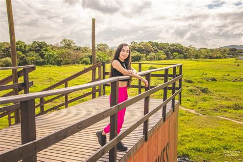 Vitória Ensaio pré 15 anos no Passeio Pedra Branca em Palhoça SC