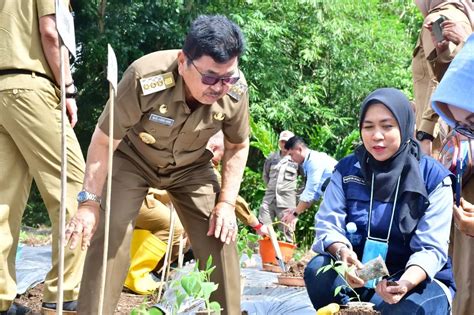 Walikota Judas Amir Canangkan Gerakan Tanam Cepat Panen Netral