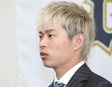 【オリックス】山岡泰輔が山本由伸にフォーク極意「米国行く前に全部聞きました。他の人と違う」 プロ野球写真ニュース 日刊スポーツ