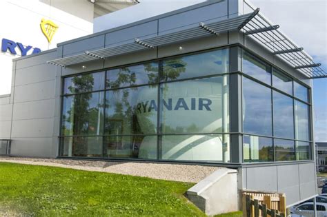 Ryanair Signs 160 000 Tonne Sustainable Aviation Fuel Deal Ittn Ie