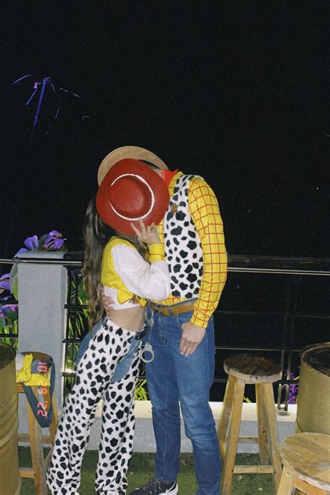 Woody And Jessie Halloween Costume Cute Couple Halloween Costumes