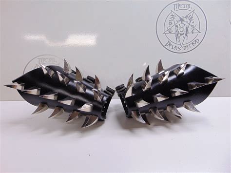 Windir Leather Dragon Claw Spike Gauntlet Norway Mdlg Metal