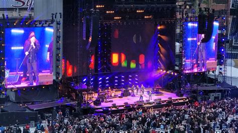 Billy Joel and Sting Duet, 4/13/24, Petco Park San Diego, CA : r/BillyJoel