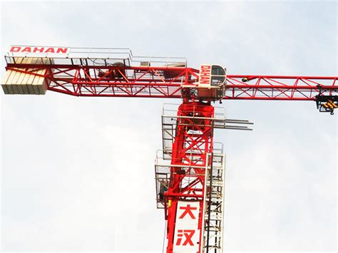 Qtz Pt Flat Top Tower Crane Shandong Dahan Construction