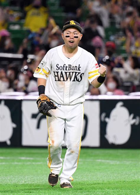 ソフトバンク日本s導いた選手会長中村晃の「祝砲」 プロ野球写真ニュース 日刊スポーツ