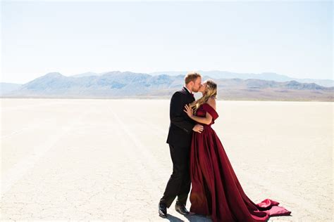 Sexy Desert Engagement Photo Shoot Popsugar Love And Sex Photo 35