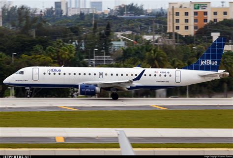 N309JB Embraer 190 100IGW JetBlue Airways James Rowson JetPhotos