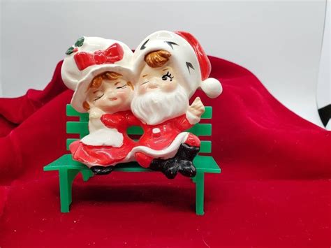 Lefton Santa And Mrs Claus Porcelain 35 Figurine Etsy Vintage Christmas Decorations Mrs