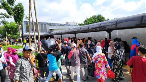 Stasiun Tanah Abang Tidak Layani Naik Turun Penumpang Mulai Senin 3 Mei