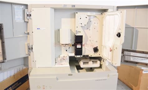 Hitachi Applied Biosystems 3130XL Genetic Analyzer With 16 Capillary