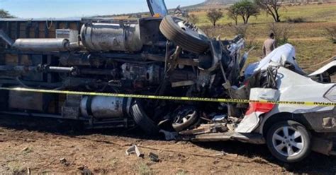 Accidente En Carretera De Durango Deja 5 Muertos