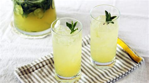 Mint Lemonade Recipe | Masala TV