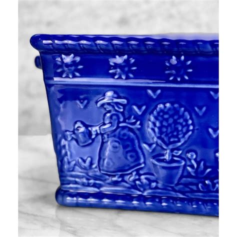 Vintage Farmhouse Country Cobalt Blue Porcelain Amish Motif Window Box