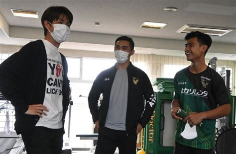 Latihan Perdana Di Tokyo Verdy Pratama Arhan Langsung Kerjai Rekan Setim