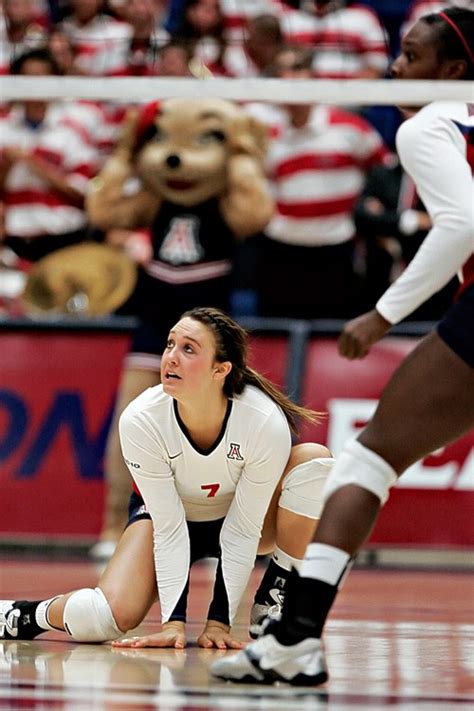 Volleyball Splits The Weekend The Daily Wildcat