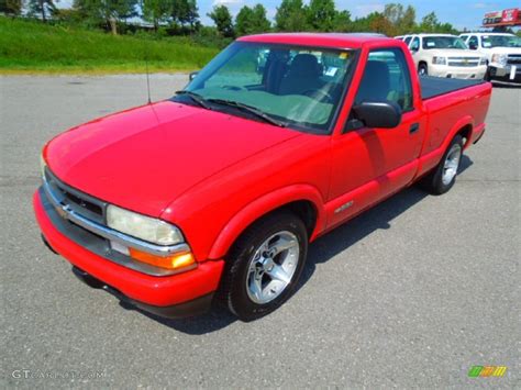 2003 Victory Red Chevrolet S10 Ls Regular Cab 71010297 Car Color Galleries