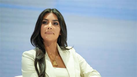 Kim Kardashian é Multada Em R 6 64 Milhões Por Promover Criptomoeda