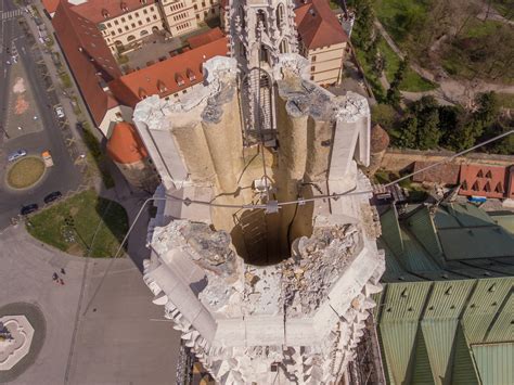 FOTO Zagrebačka katedrala nakon potresa HKM