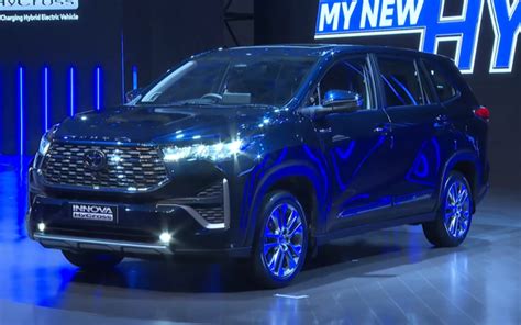 Toyota Innova Hycross Hybrid MPV India Unveil LIVE Updates Price