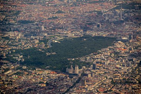 Quartier Du Tiergarten à Berlin Musées Architecture Et Parc Géant