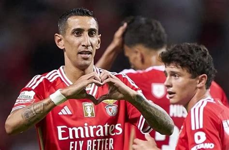 Ángel Di María scores for Benfica in 3 2 loss vs Boavista Mundo