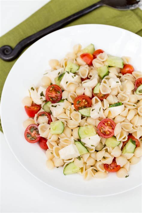 Mozzarella Pasta Salad - Momsdish