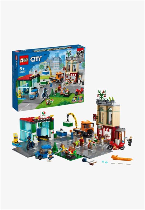 Lego 60292 City Town Center With Toy Vehicles And Base Plates Building