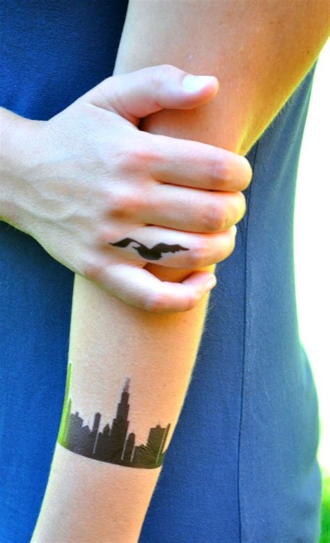 How to Make Temporary Tattoos for Divergent - The Love Nerds