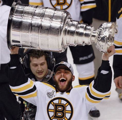 Bruins drink from Stanley Cup for first time in 39 long years - silive.com