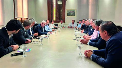 El Gobierno Recibi A La Mesa De Enlace Y Hay Preocupaci N En El Sector