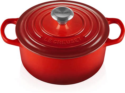 Le Creuset Signature Enamelled Cast Iron Round Casserole Dish With