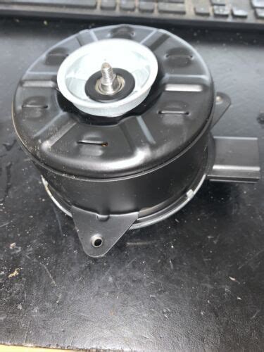 Genuine GM Engine Cooling Fan Motor 92251641 EBay