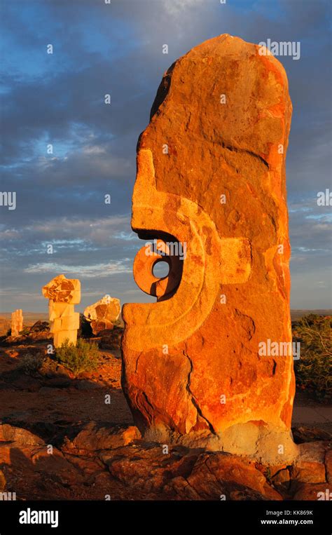 Broken Hill Sculpture Symposium at Sunset, The Living Desert Reserve ...