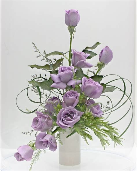 Blue Rose Arrangement | Flower arrangements simple, Fresh flowers ...