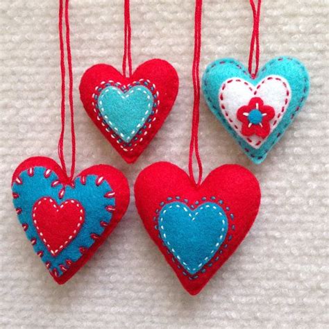 Pink Felt Heart Ornaments Valentine S Day Wedding Favor Etsy Manualidades Artesanía De San