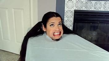 Sólo una cabeza femenina indefensa XVIDEOS