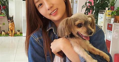 Bomi Instagram Update 201014 Imgur